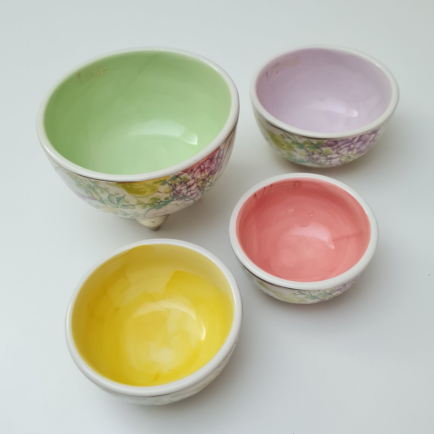 Floral Spring Measuring Cups